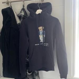 Polo bear hoodie - Ny pris ca 2699