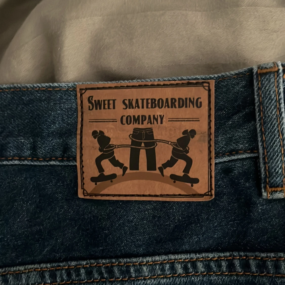 Blå jeans från Sweet Skateboarding - 3