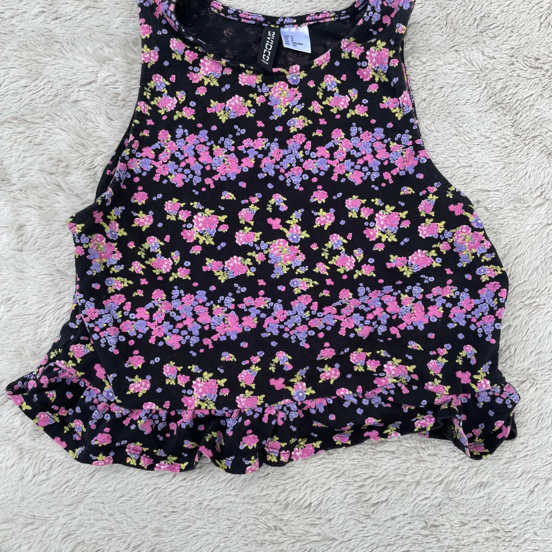 Blommig ärmlös topp från H&M Divided