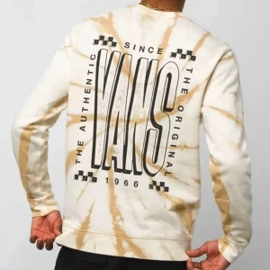 Vans Tall Type Tie Dye Crew sweatshirt S - Vans Tall Type Tie Dye Crew sweatshirt.   Storlek: S Armhåla till armhåla: 53 cm  Längd: 69 cm   Fint skick!   Sökord:  Vans Off the Wall, authentic, original, Tie-dye, mönster, skate, skateboard, Street, crewneck, tröja, beige, vit.