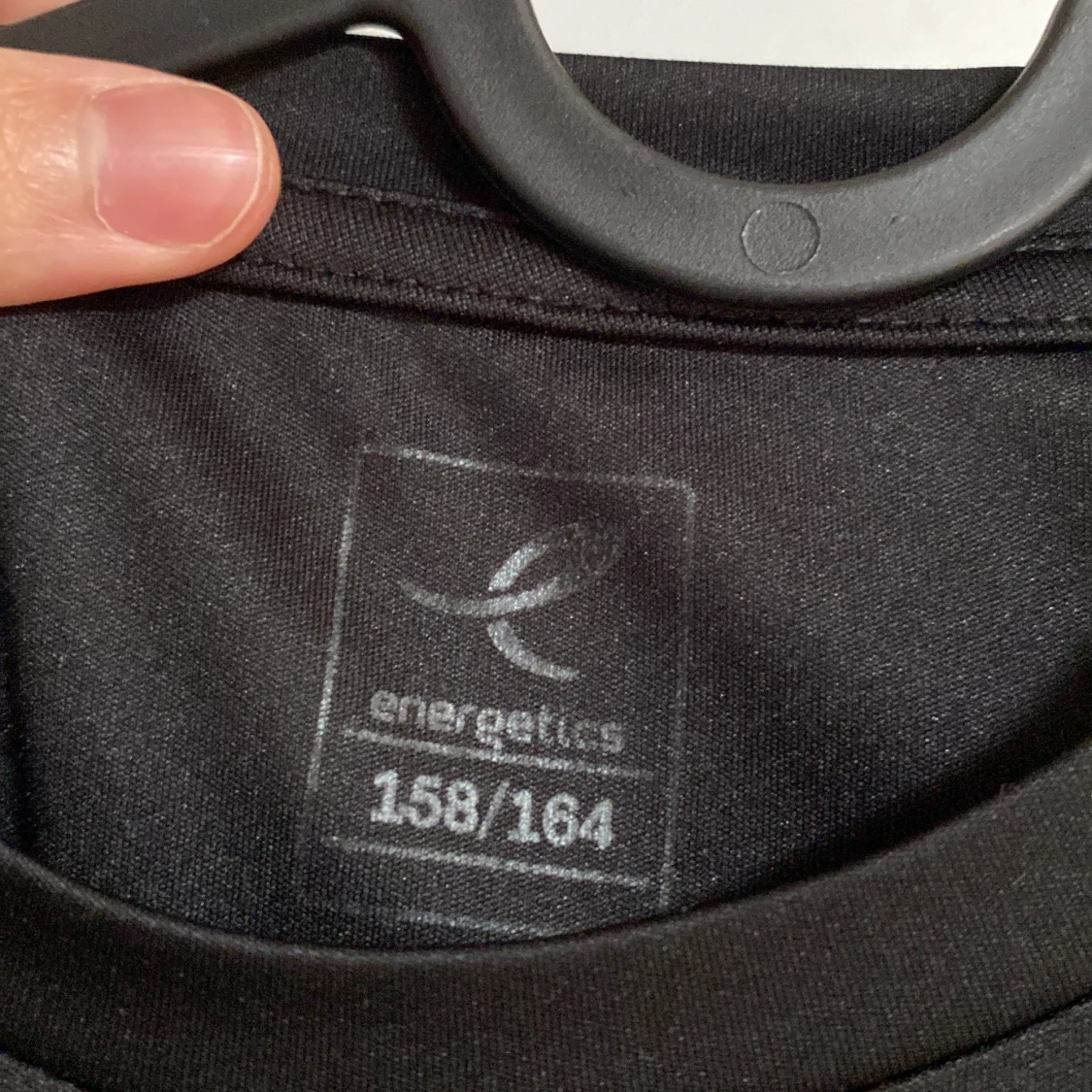 Svart sport-t-shirt från Energetics - 2