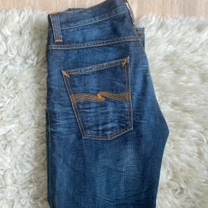 Grim Tim Jeans - Säljer ett par Grim Tim i helt perfekt skick! | Storlek W33 L34 | Nypris  1500 ~ mitt pris 549 | Skriv om ni har några frågor.