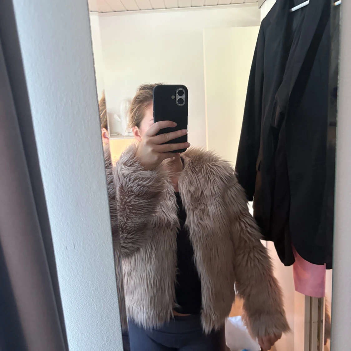  fluffig pälsjacka - 3