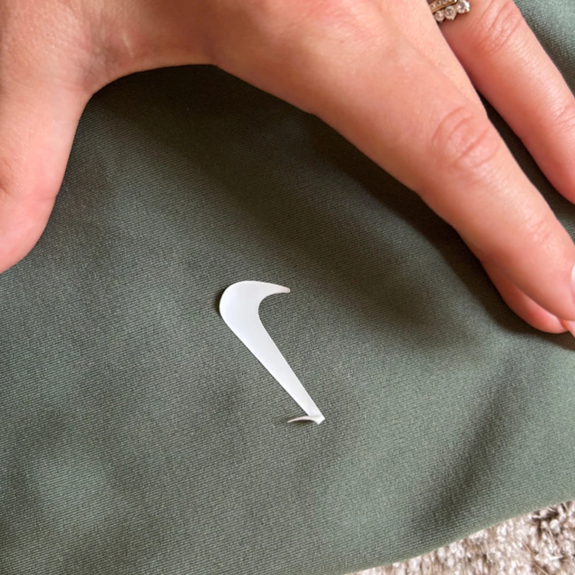 Nike Pro grön träningstopp och shorts - 4