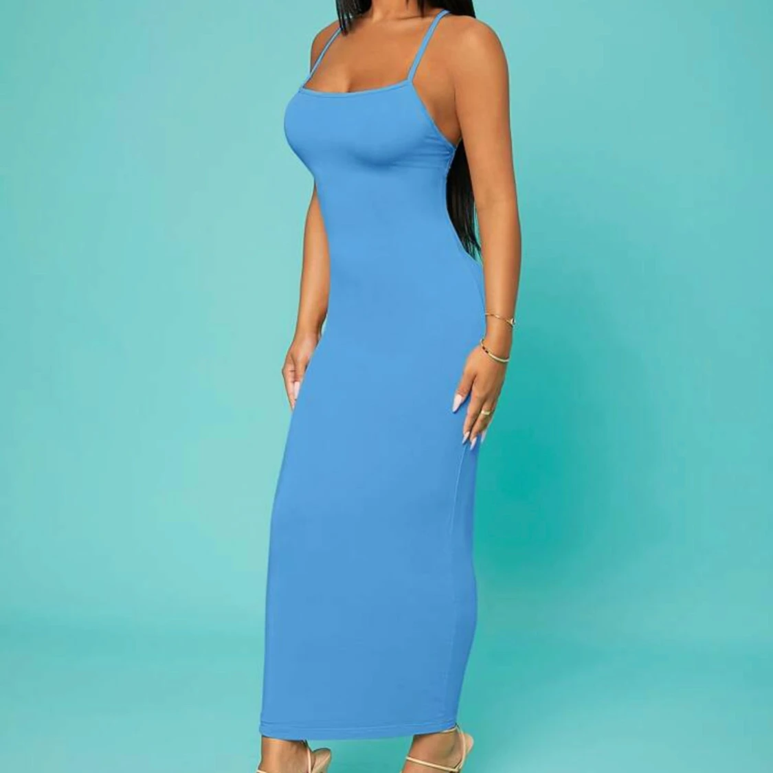 Blå långklänning med smala axelband - 2