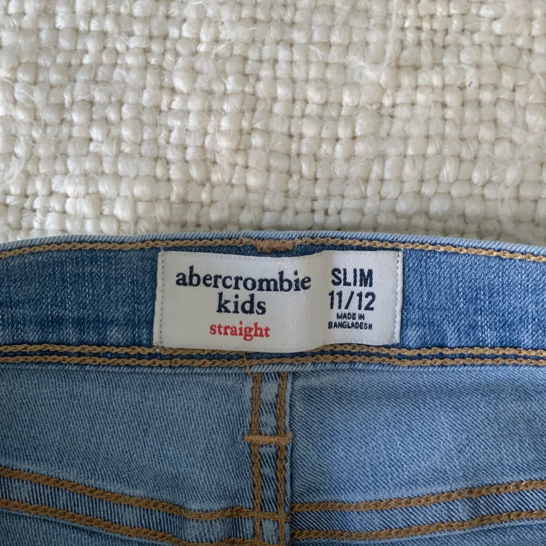 Ljusblå jeansshorts från Abercrombie - 4