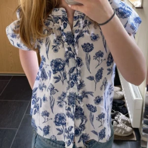 Vit puffarm blus - Jättefin blus med linnetyg🫶🏻