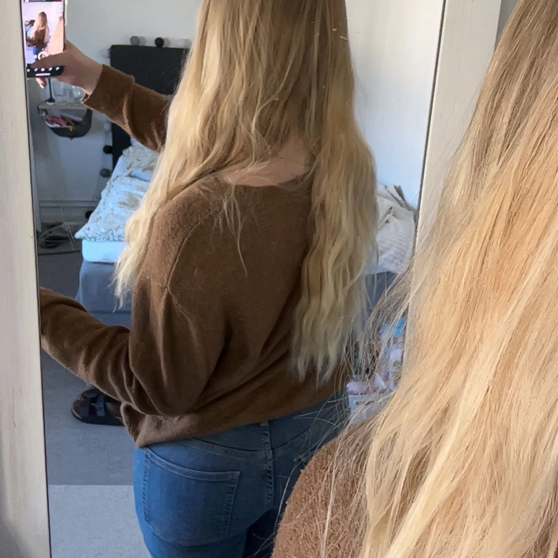 Brun stickad tröja - 2