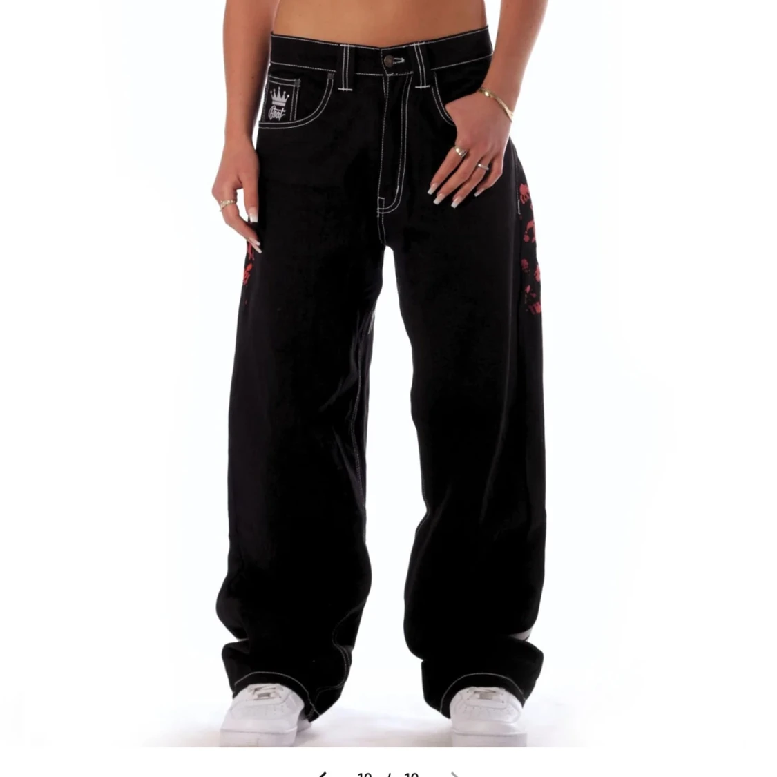 Svarta wide jeans med graffiti-tryck - 3