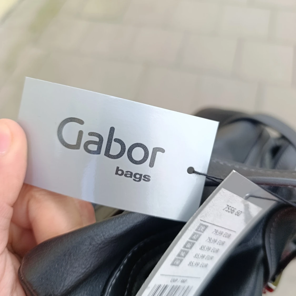 Svart handväska från Gabor i skinn - 4