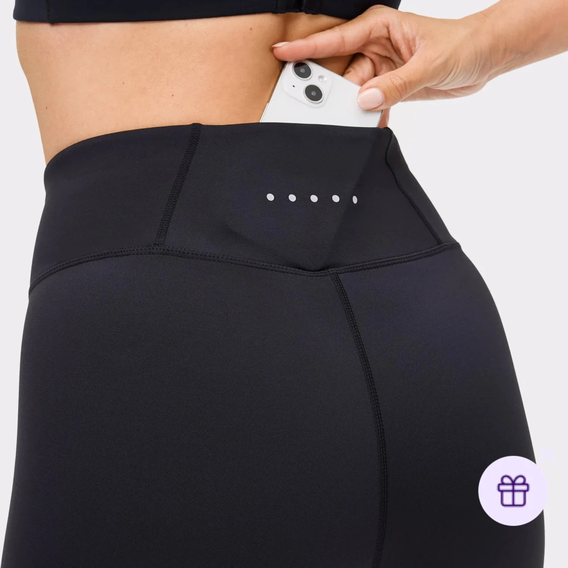 Svarta träningsshorts från Stronger - 2