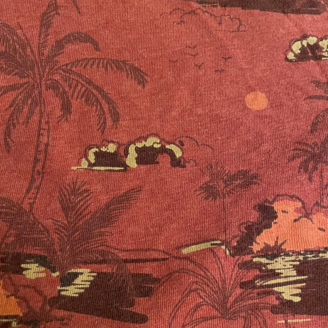 Röd t-shirt med tropiskt mönster Win Win - 1