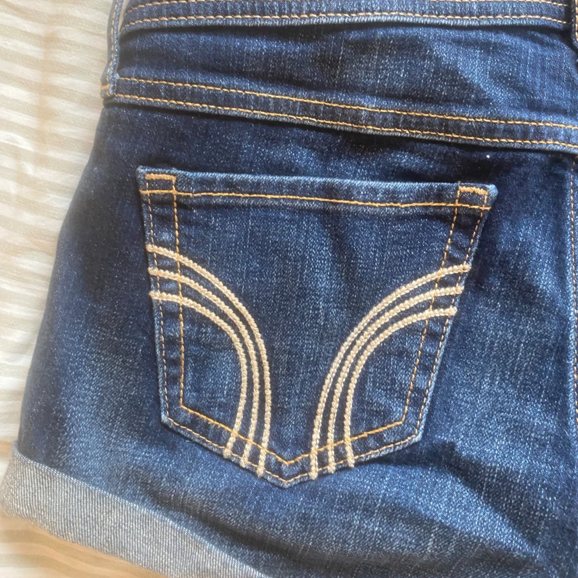 Lågmidjade hollister shorts - 1