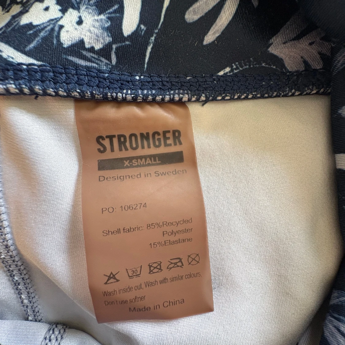 Blommiga leggings från Stronger XS - 2