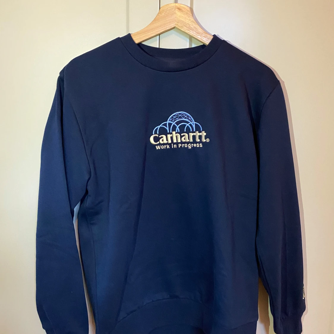 Limited edition carhartt tröja storlek XS - 1