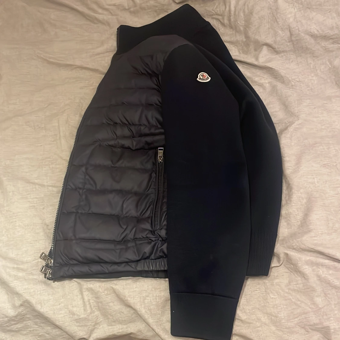 Mörkblå moncler cardigan original modell