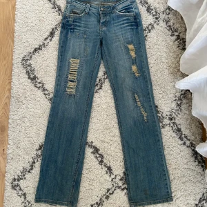 Lågmidjade jeans - Såå snygga jeans med låg midja😍☺️❤️ se bilder för mått