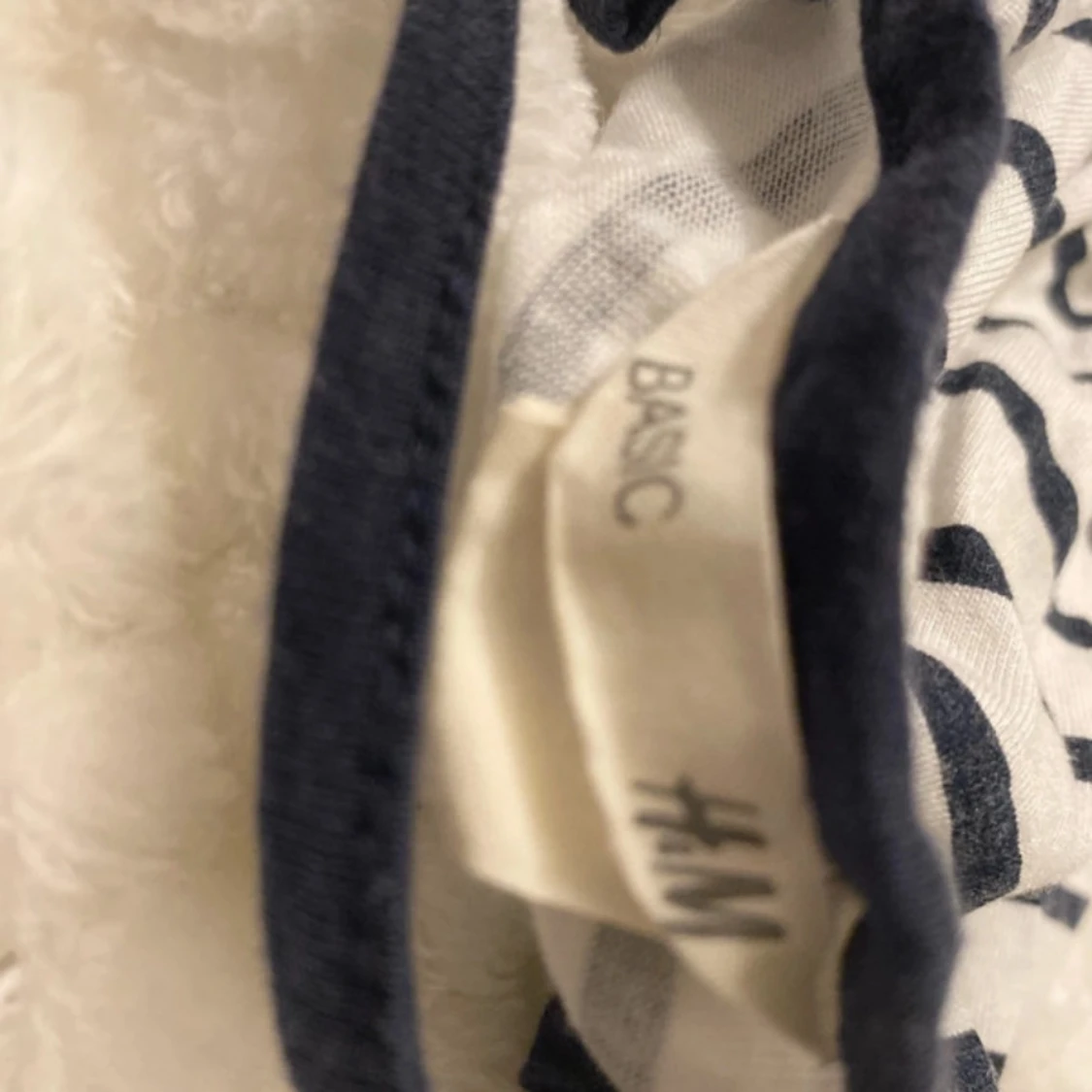 Randig klänning från H&M - 2