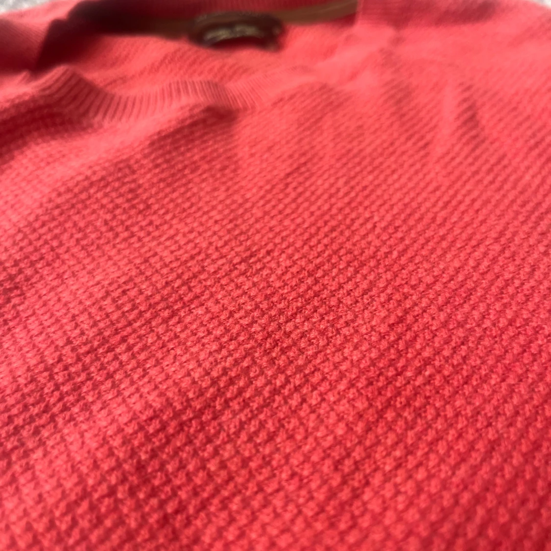 Röd stickad tröja från Massimo Dutti - 1