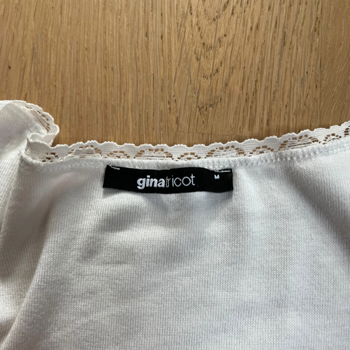 Vit topp - 2