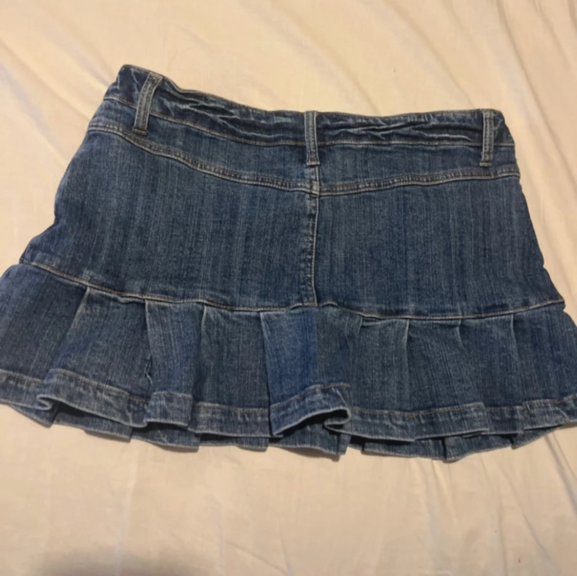 2000s Low waist Denim skirt  - 3