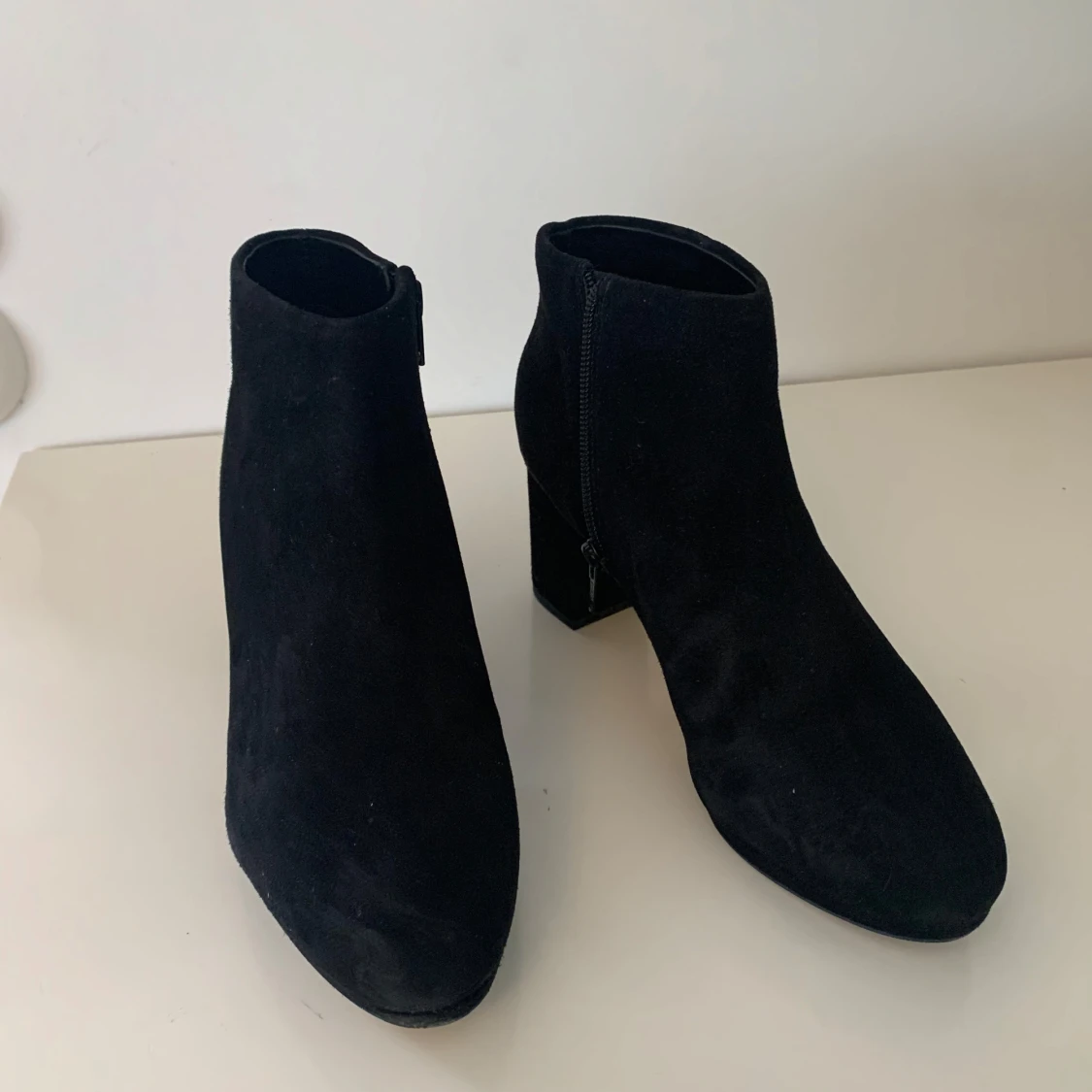 Svarta mocka stövletter från Clarks stl 37,5