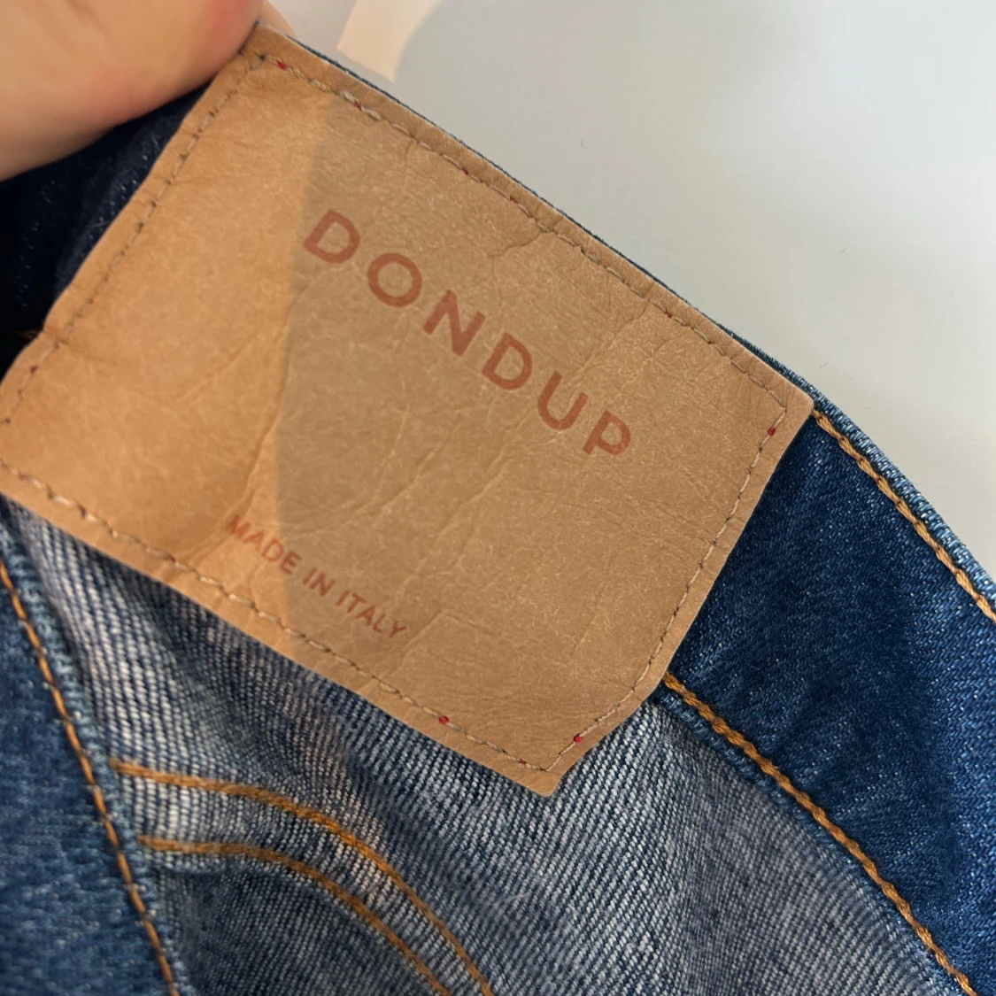 Dondup George , 32 - 2