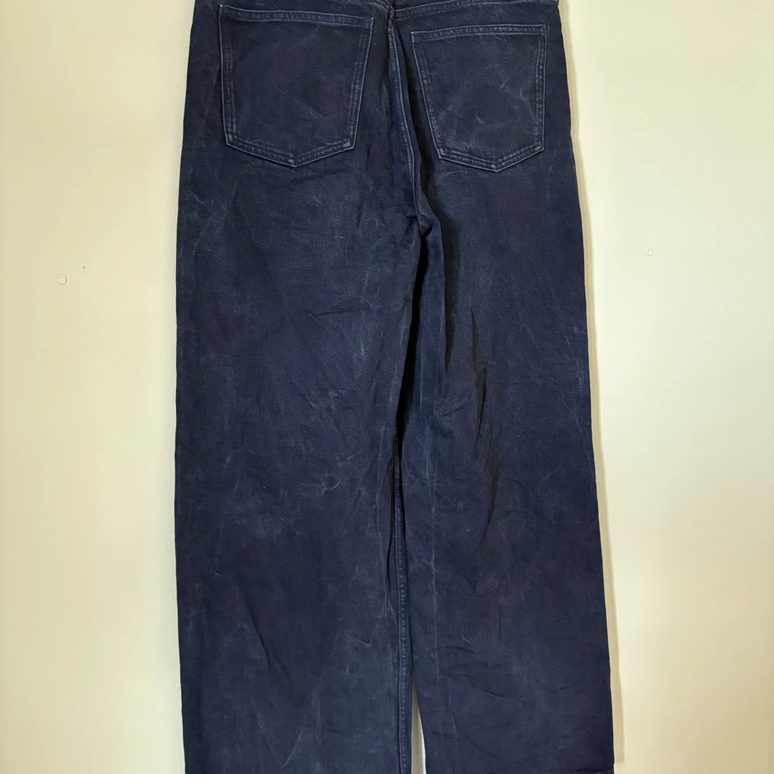 Svarta wide jeans från ARKET - 1
