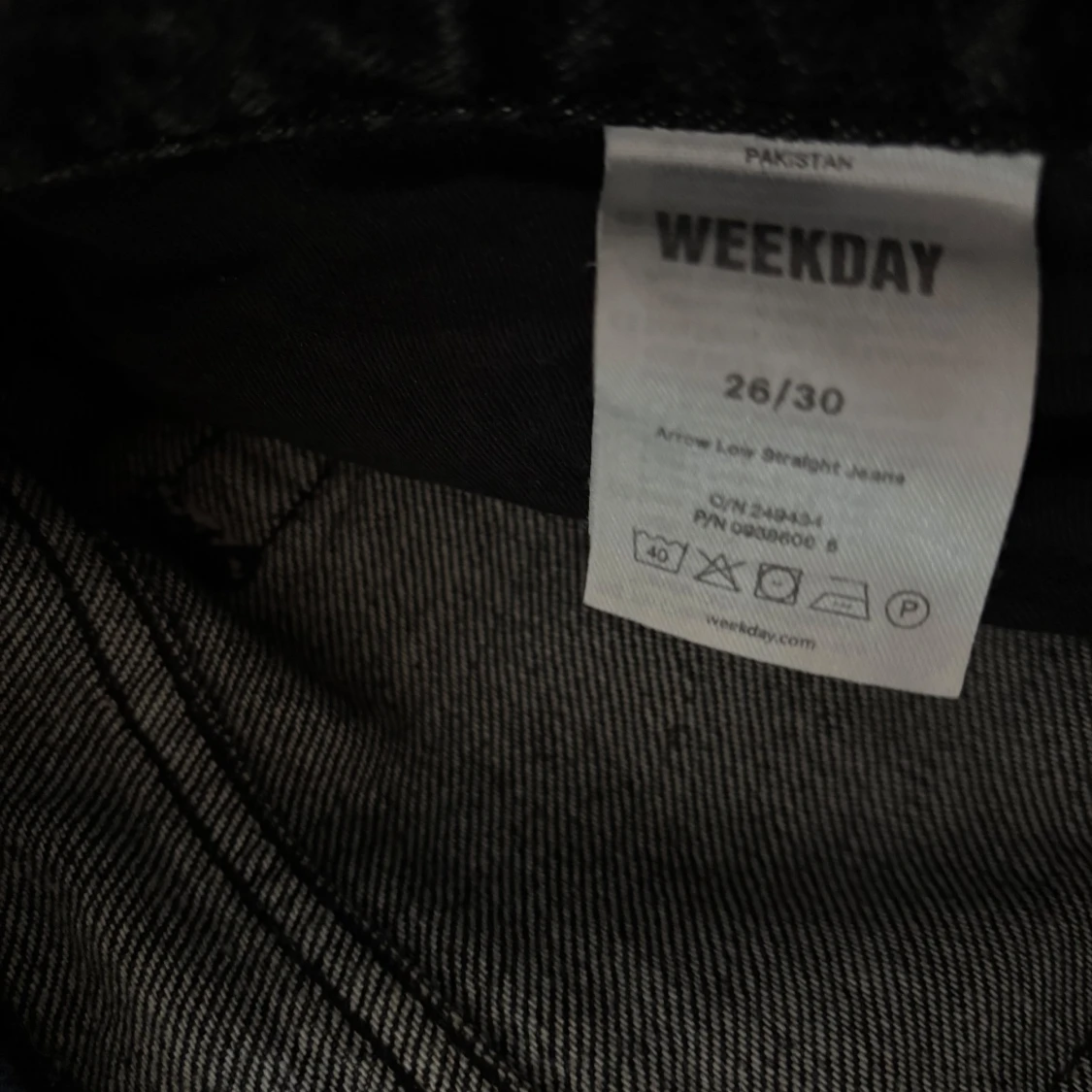 Svarta jeansbyxor från Weekday Arrow - 2