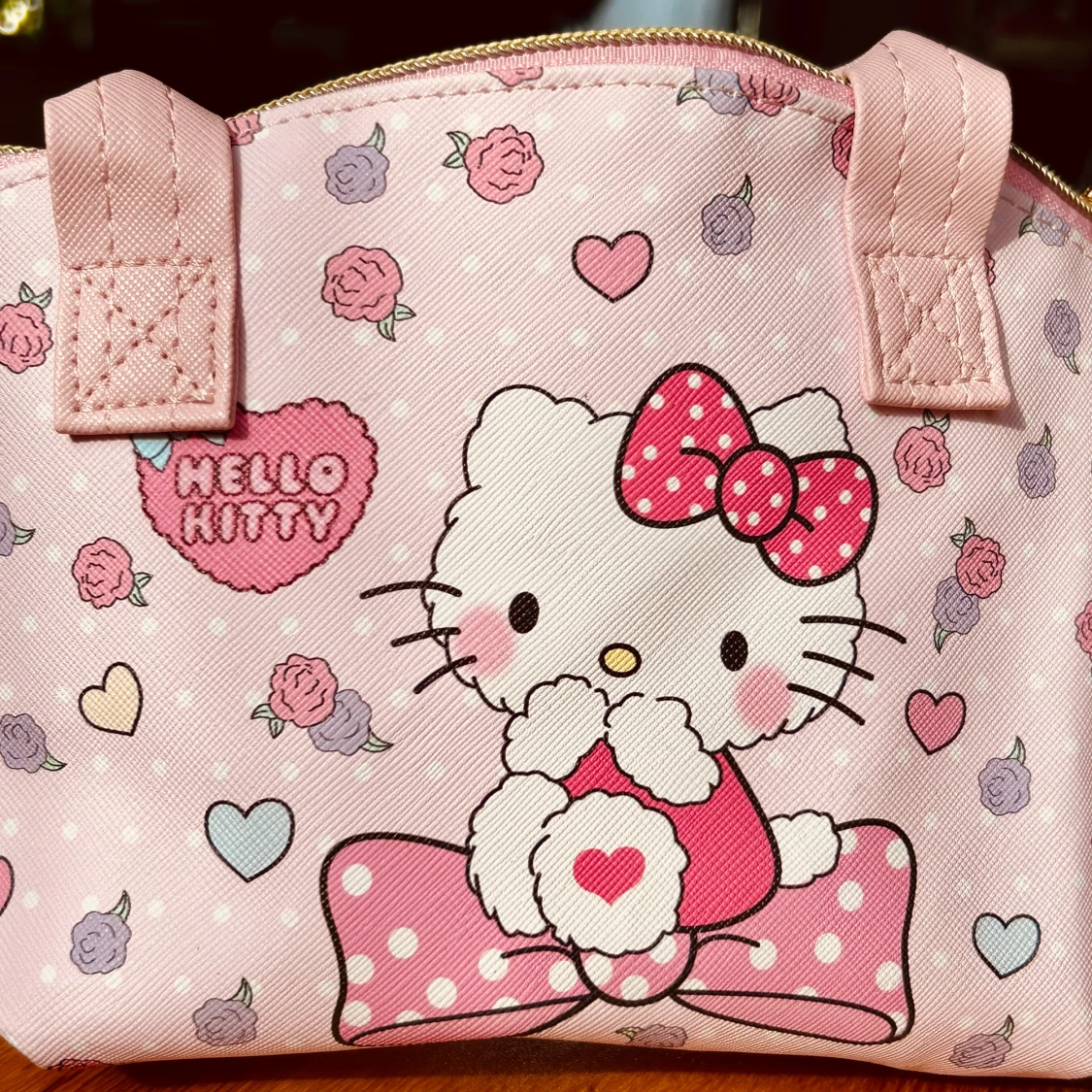Söt liten väska med Hello Kitty-motiv! - 2