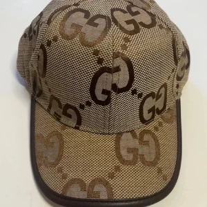 Snygg Gg keps - Oanvänd keps