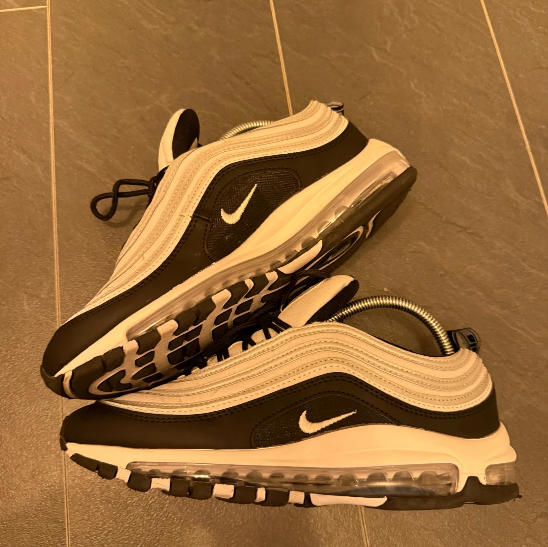 Nike Air Max 97 svart/vit sneakers