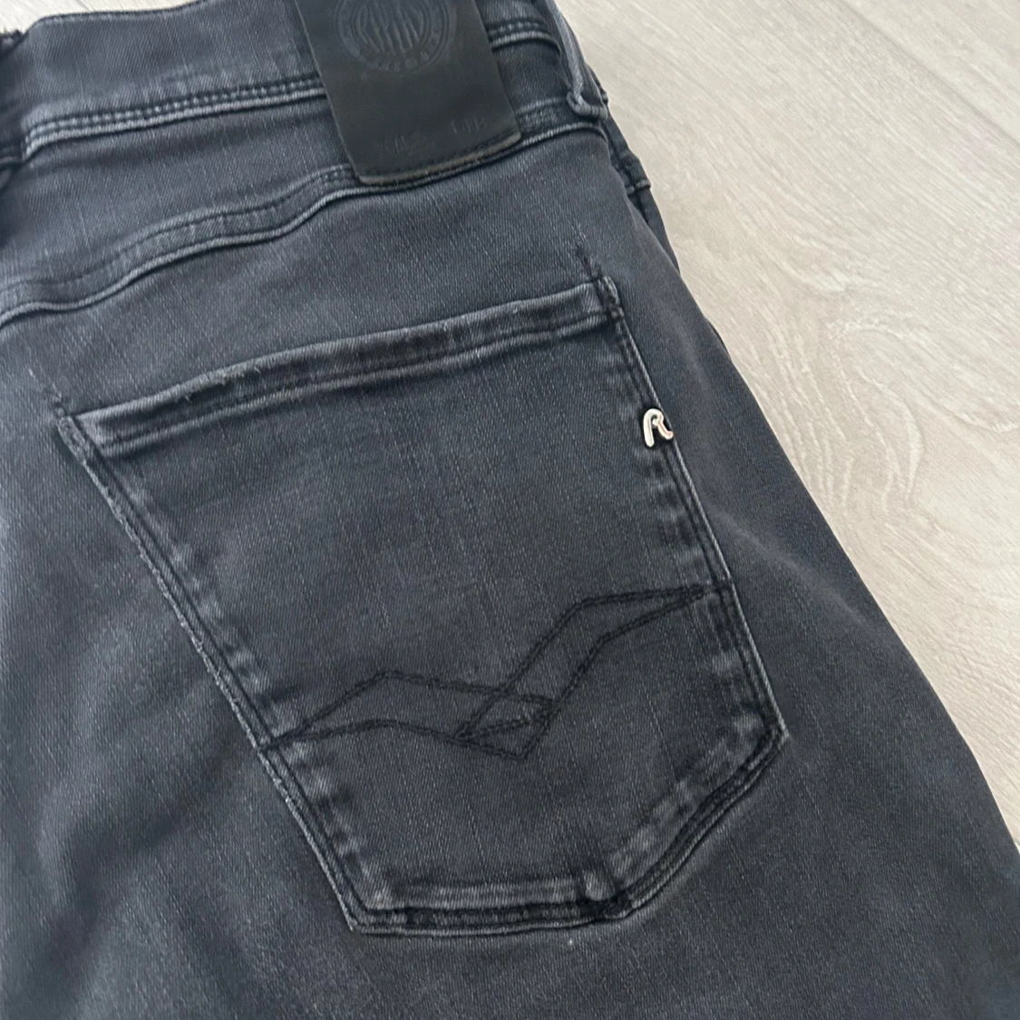 Oscar jacobsson, replay, cardigan