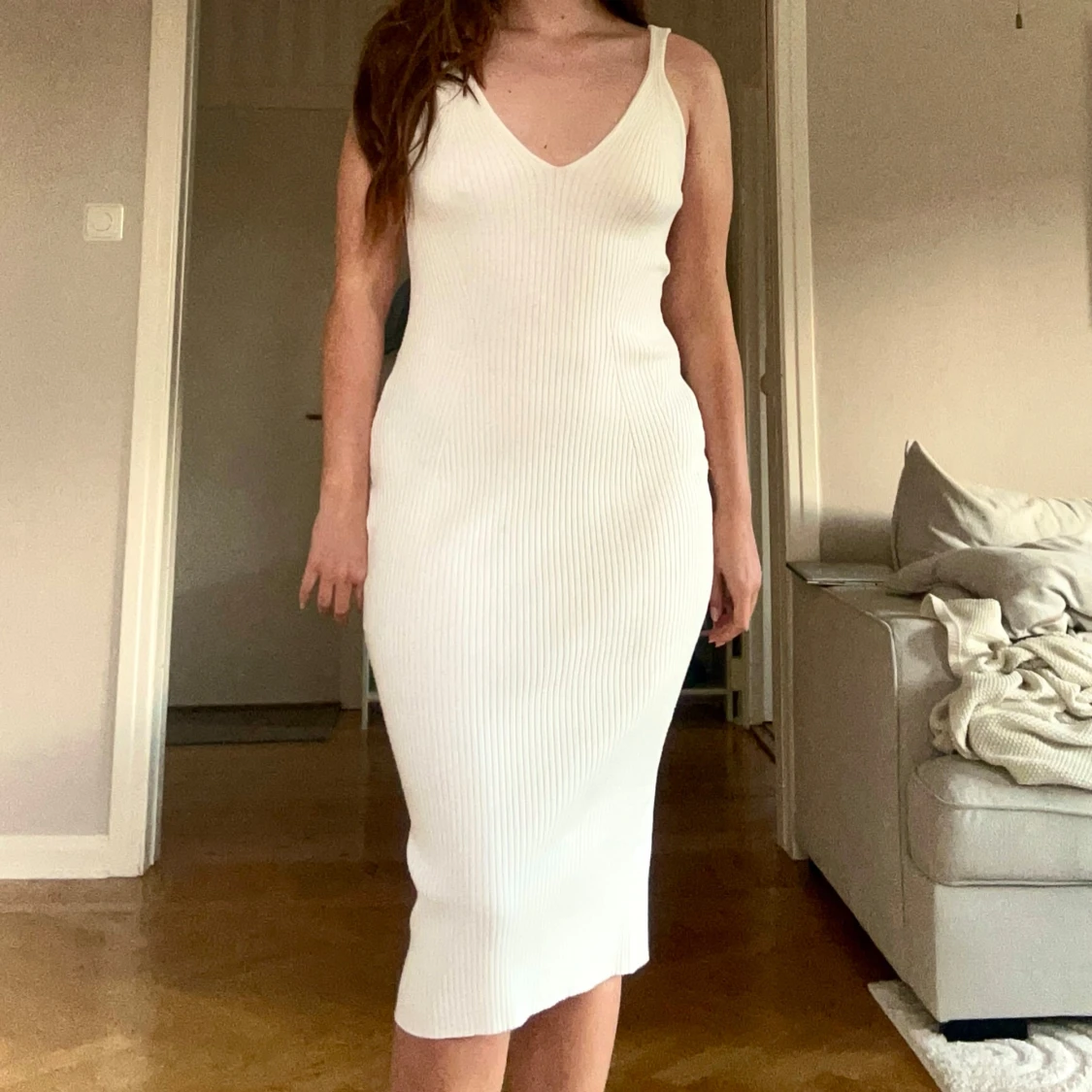 Vit stickad klänning - H&M - 2