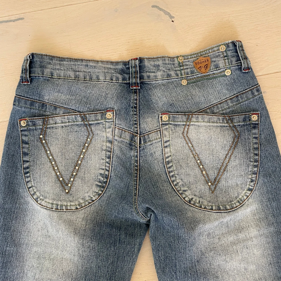 Lågmidjade bootcut jeans