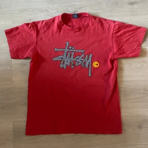 Vintage Stussy tshirt - Passar M.