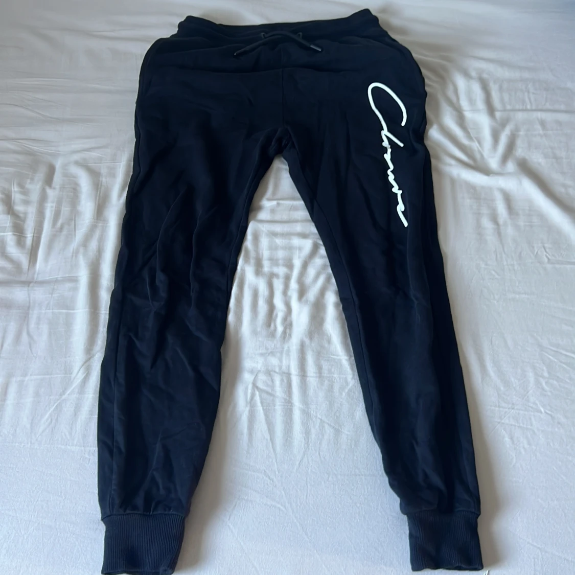 Svart tracksuit långärmad tröja/Byxa Closure London - 2