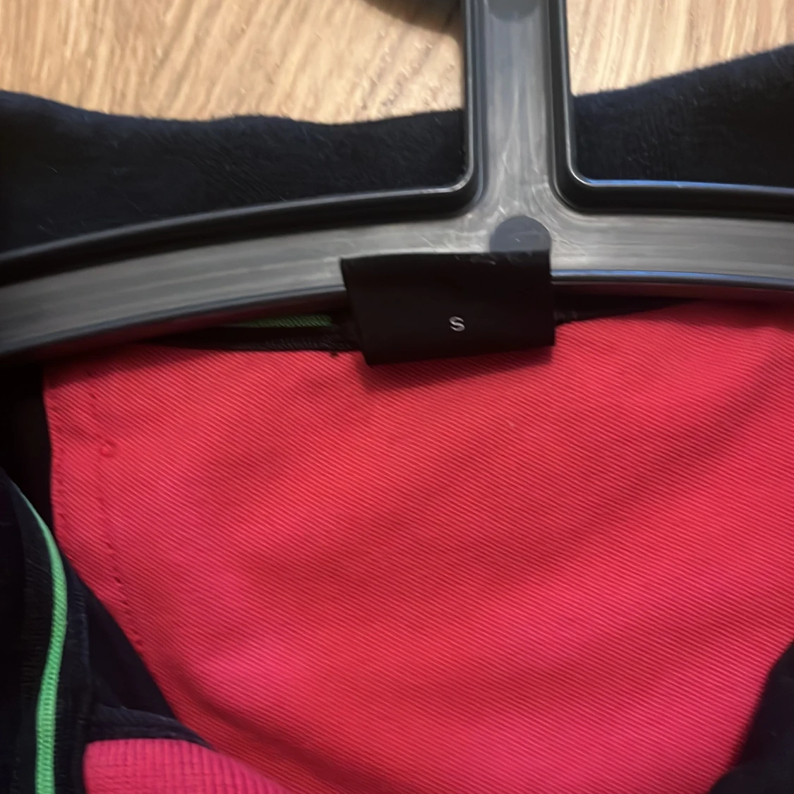 Mörkblå pikétröja från BOSS - 3