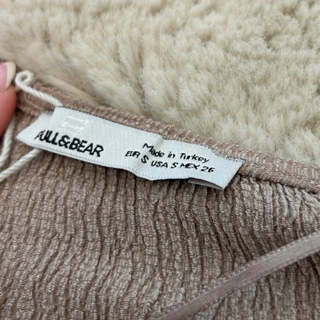 Beige omlottopp från Pull&Bear - 2