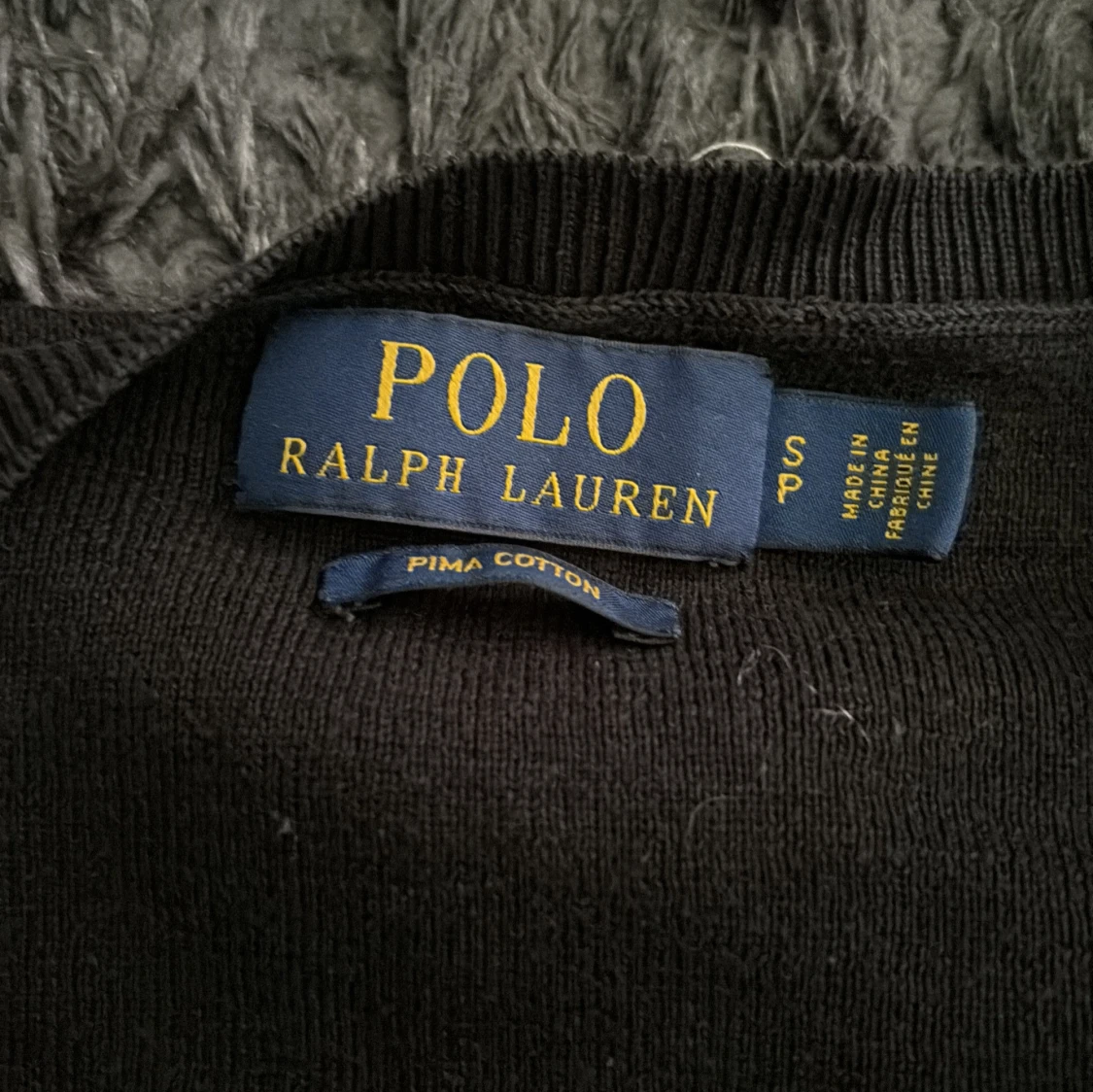 Svart v-ringad tröja från Polo Ralph Lauren - 1