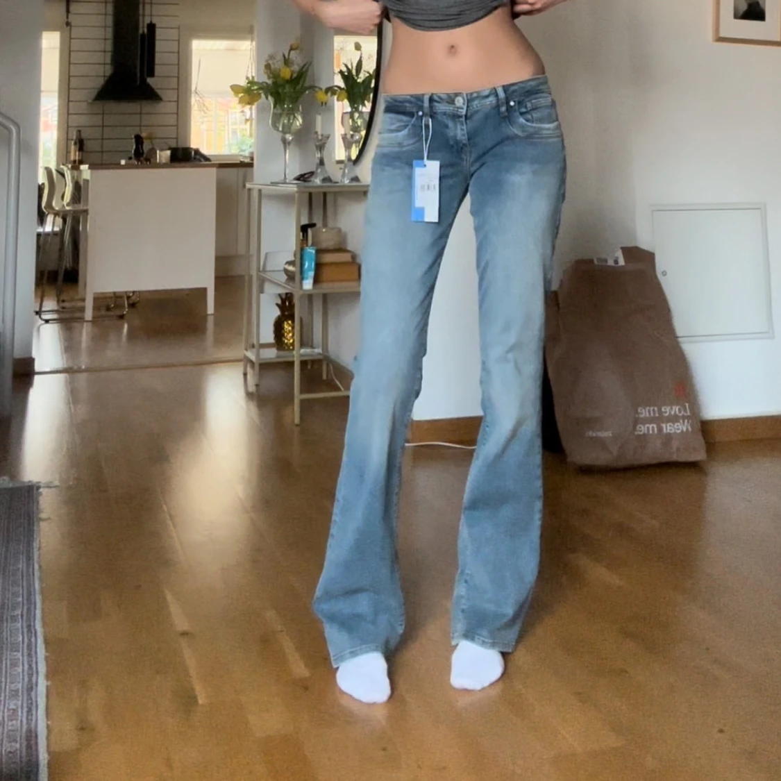 Blå jeans med bootcut - 2