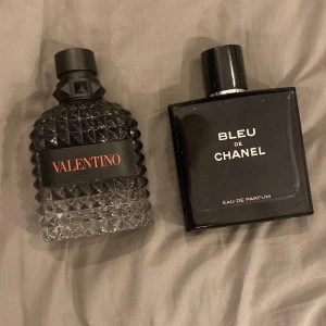 Sampels valentino,Chanel  - 5ml Valentino coral fantasy, 2ml Bleu de Chanel 