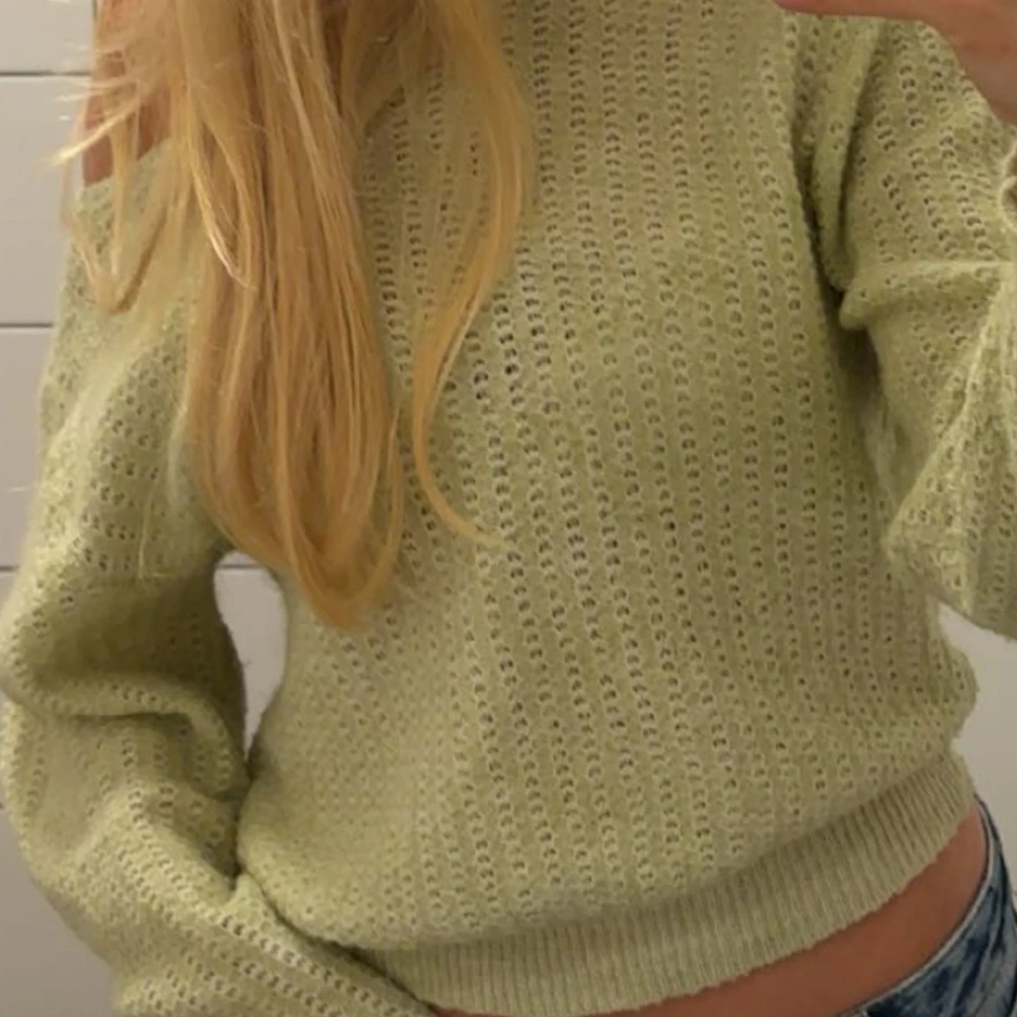 Ljusgrön stickad tröja - 2
