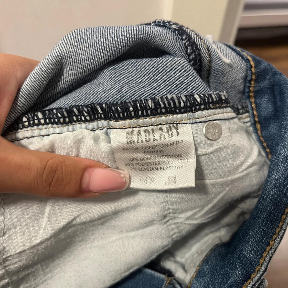 Blå bootcut jeans från Madlady - 3