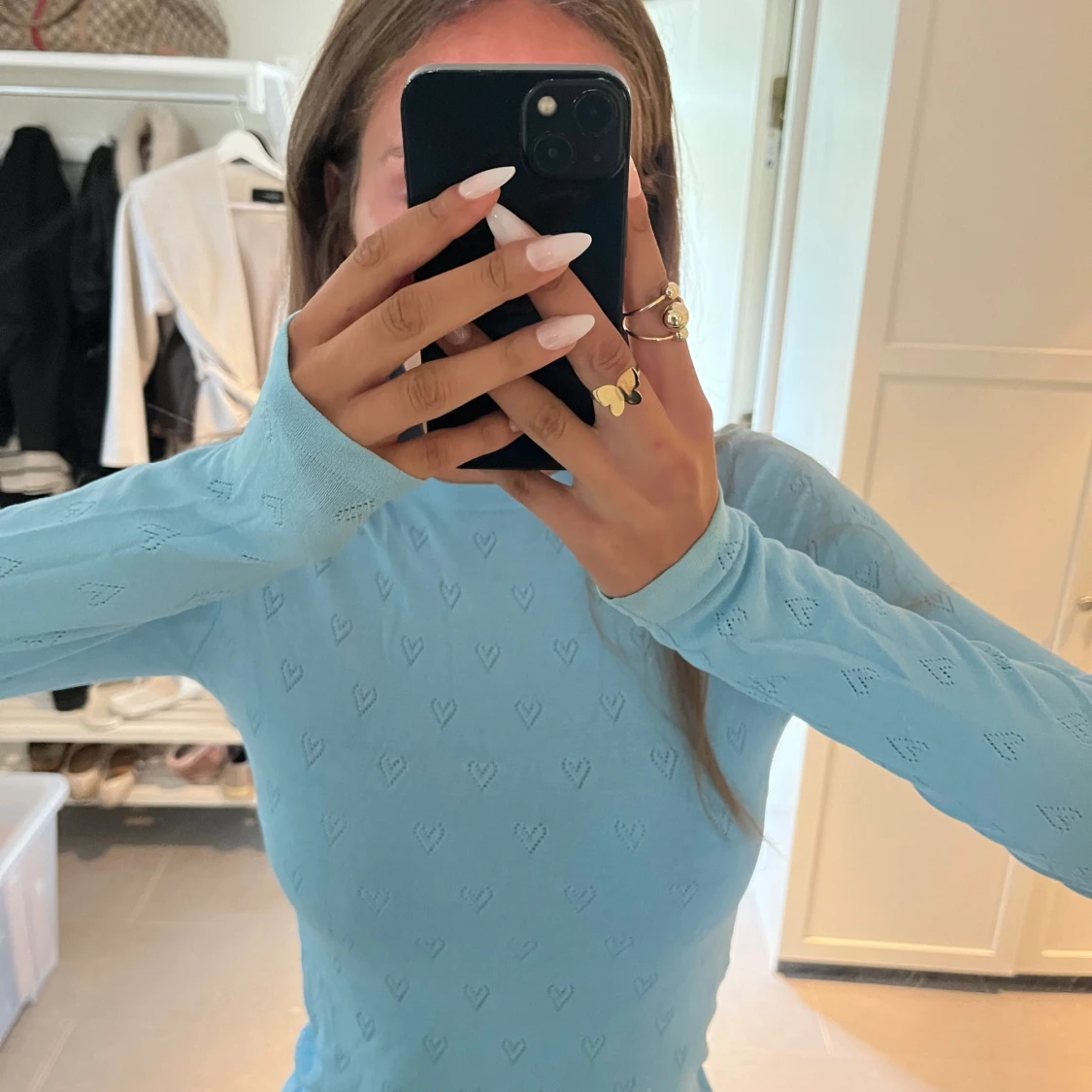 Ljusblå långärmad topp med hjärtmönster - 1