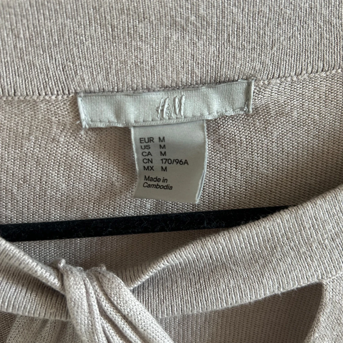 Beige stickad topp med knyt från H&M - 3