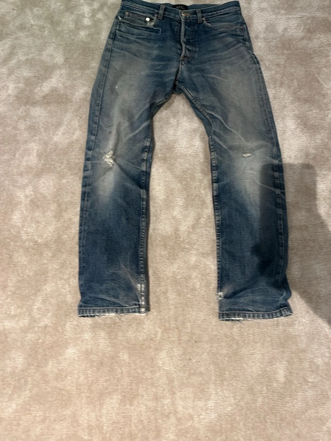 Blå jeans från A.P.C. i rak modell