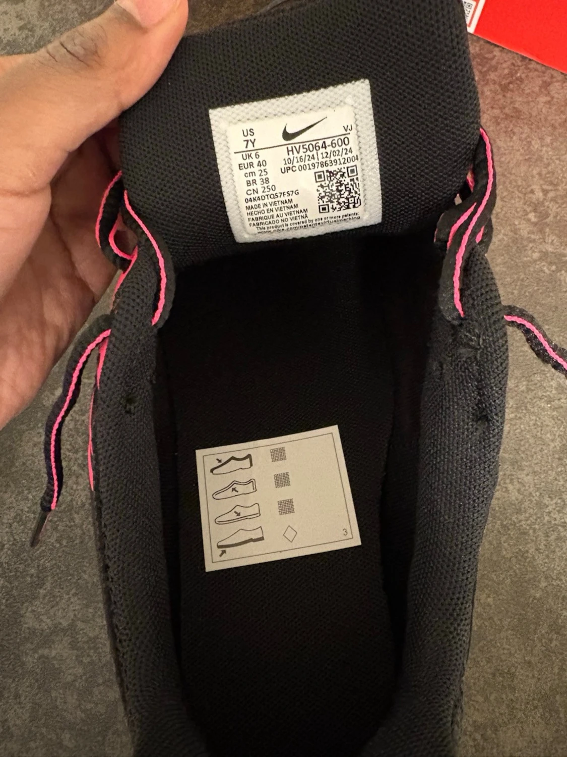 Nike P-6000 svart och rosa sneakers - 4