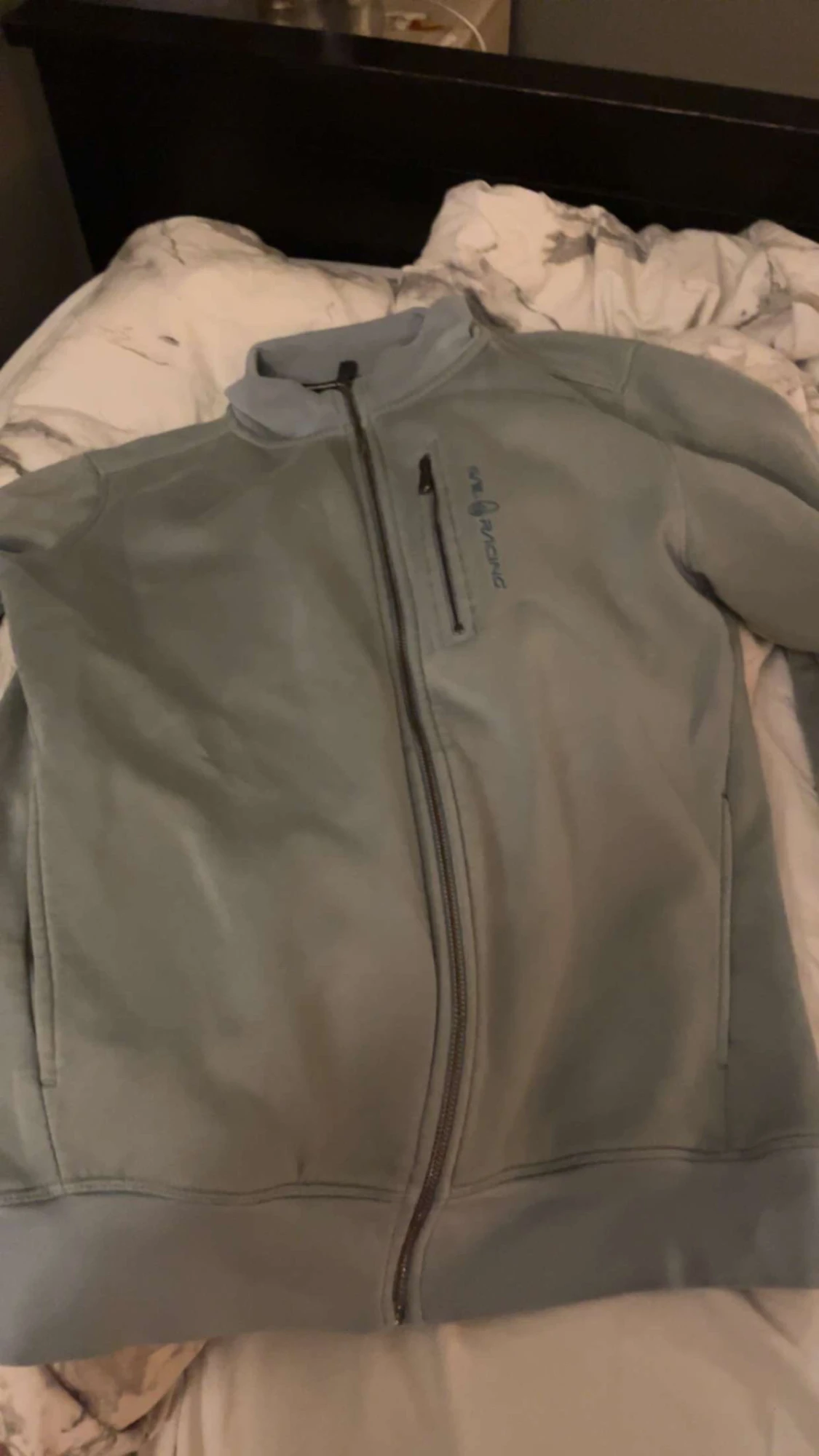 Grå vindjacka från sail racing 