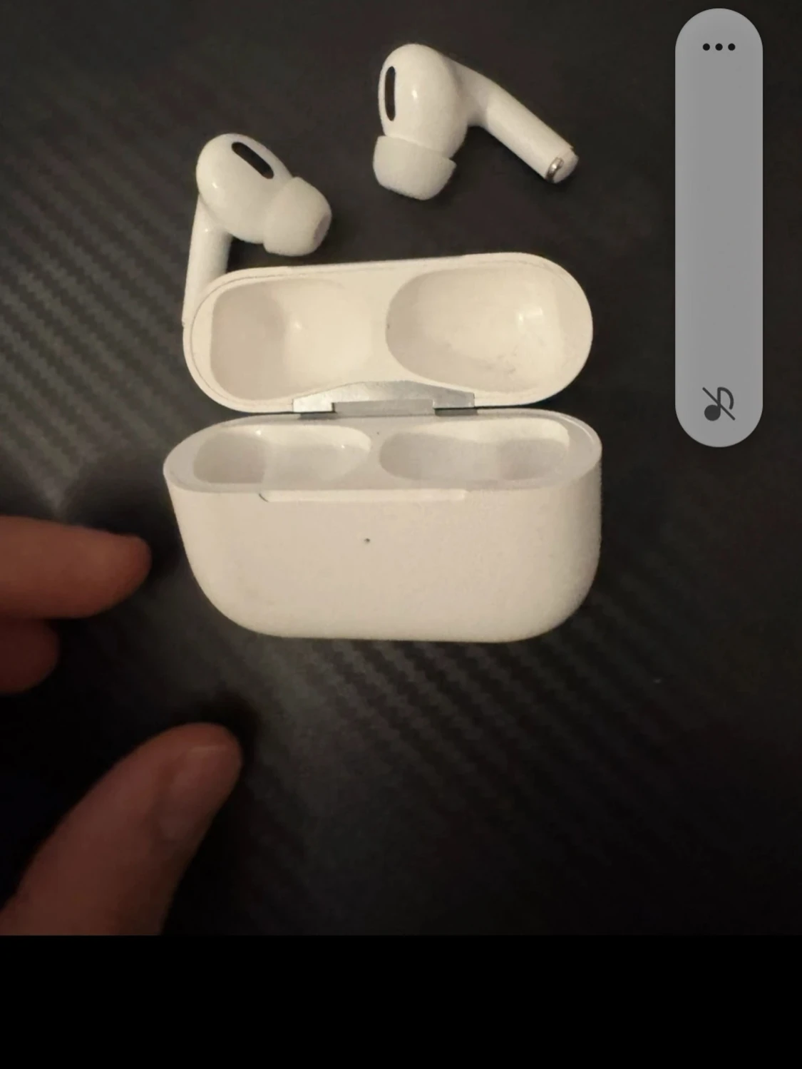 AirPods 3 - 2